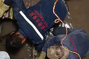 吕梁电梯井堵漏施工视频